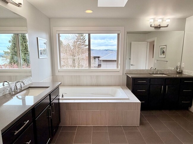 Building Photo - Cedar Park Home