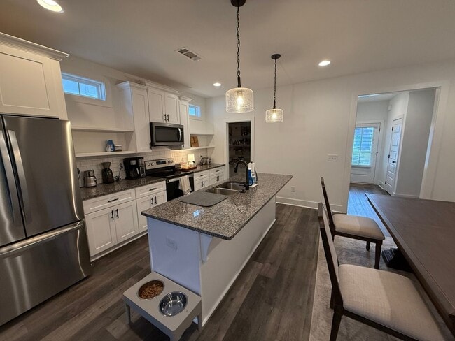 Building Photo - Charming 3BR House in Opelika