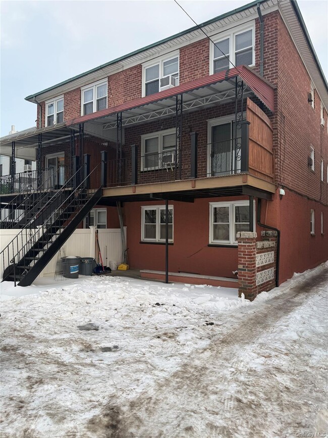 Building Photo - 79-61 78th Ave