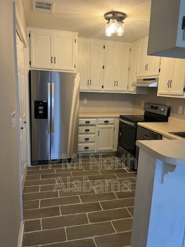 Building Photo - 2080 Woodlawn Dr SW