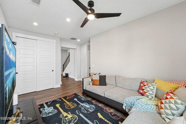 Building Photo - 10223 Silverbrook Trl