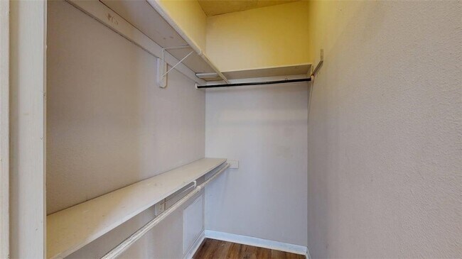 Building Photo - 1724 Boardwalk Ct