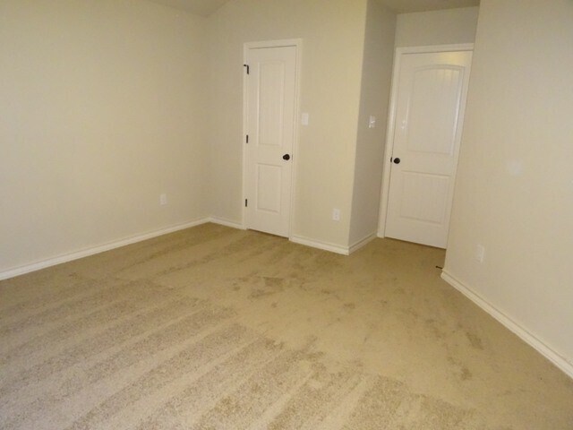 Building Photo - 7042 Lakeview Dr.