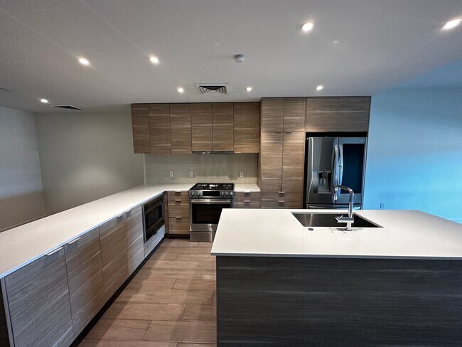 Building Photo - Contour on Campbell 1 bed 1.5 bath condo