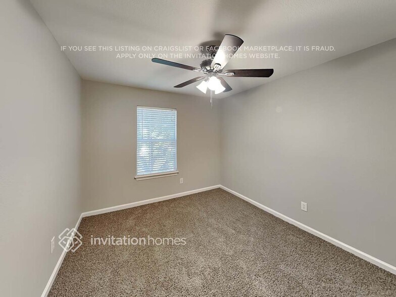 Building Photo - 4522 Lake Halbert Ln