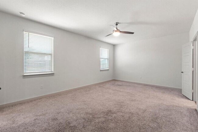 Building Photo - 3024 Louris Ln