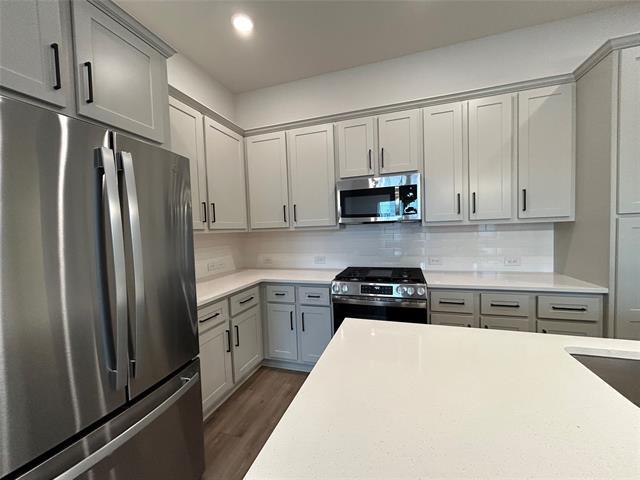 Building Photo - 507 Mission Trl