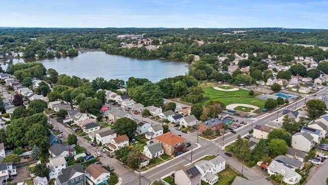 Building Photo - 243 Lake St