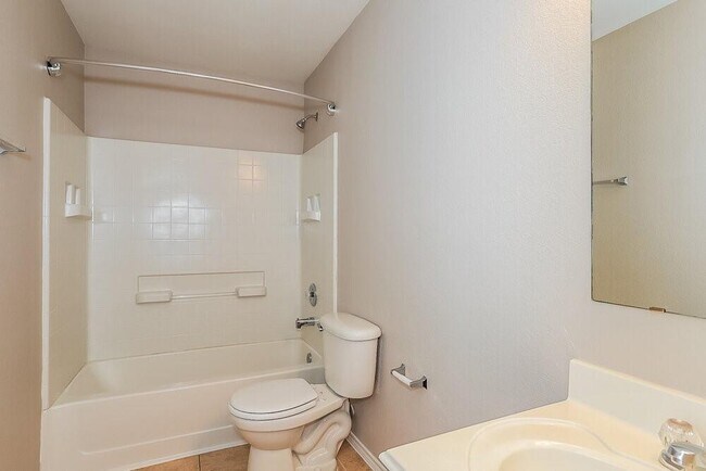Building Photo - 9614 Brandon Rock Lane