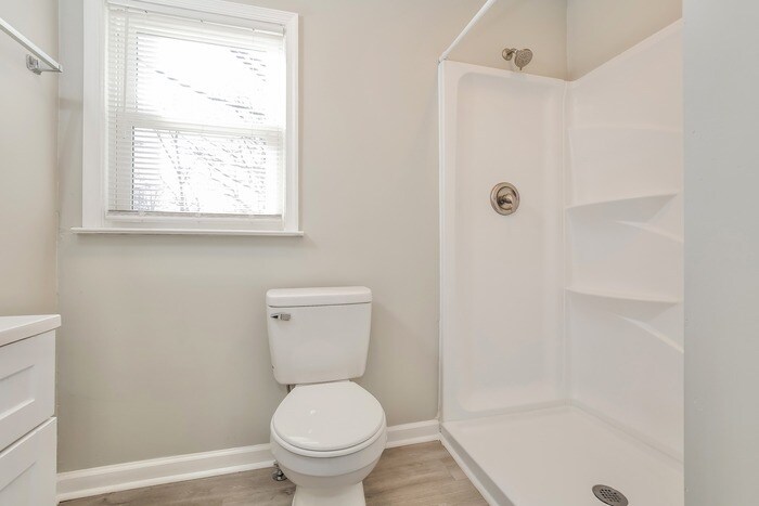 Building Photo - 1613 N Hamilton St