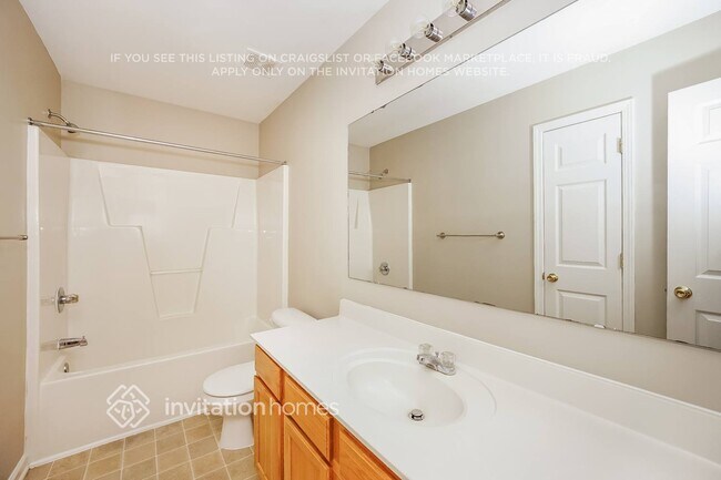 Building Photo - 122 Elgin Ln