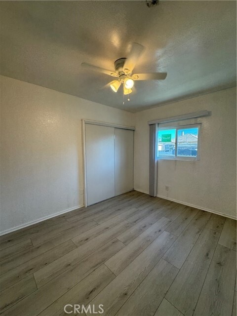 Building Photo - 1540 W 51st Pl