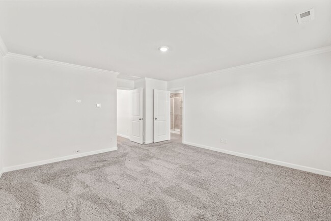 Building Photo - Beautiful 4 bedroom home in Belmont!