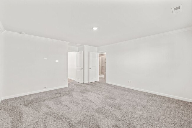 Building Photo - (Coming Soon) Beautiful 4 bedroom home in Belmont!