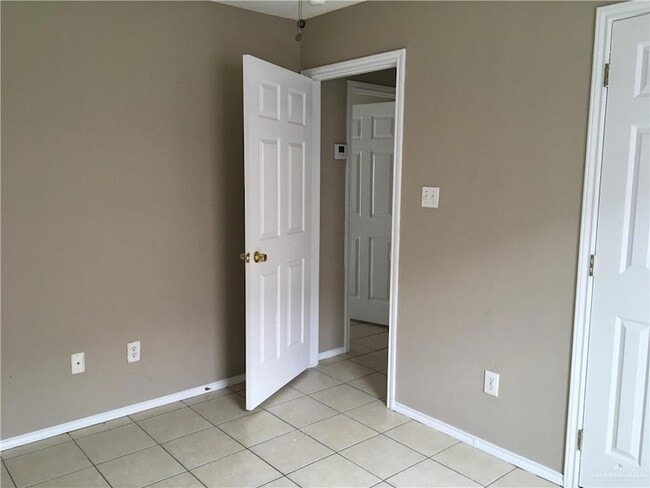 Building Photo - 1513 Orlando St