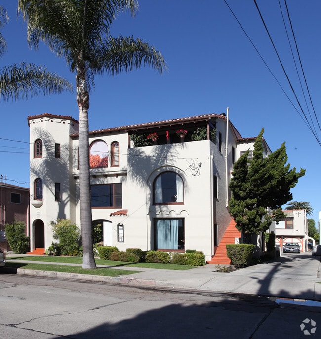 Building Photo - 3951-3955 E 3rd St