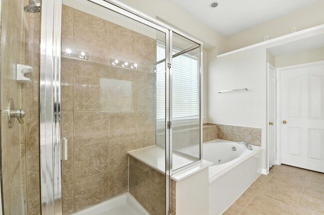 Building Photo - 6538 Ivy Heath Ln
