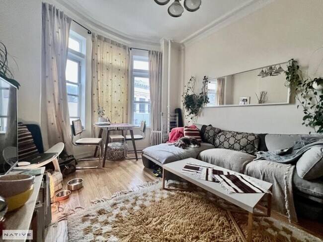 Primary Photo - 1 bedroom in BROOKLYN NY 11222