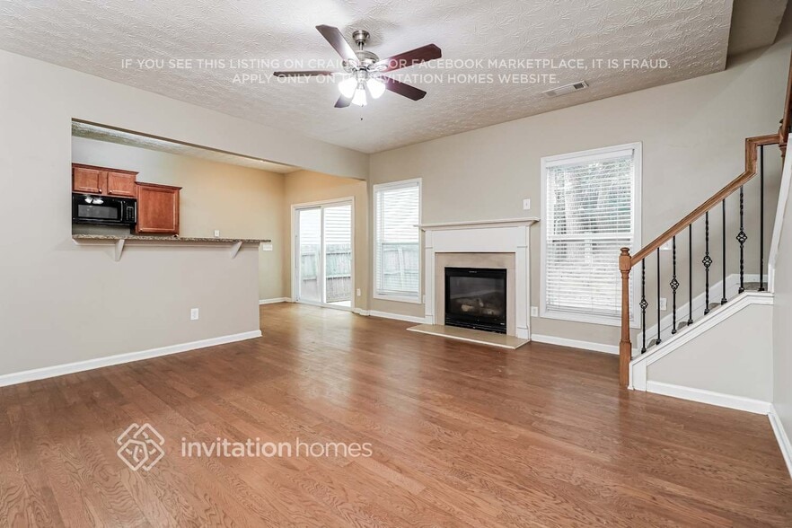 Building Photo - 721 Mountain Laurel Dr