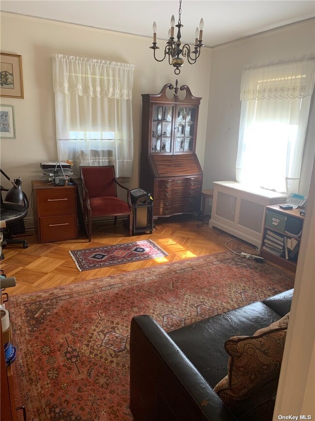 Building Photo - 70-20 Harrow St