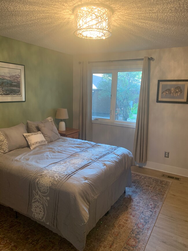 Bedroom with window view - 4703 Mills Dr