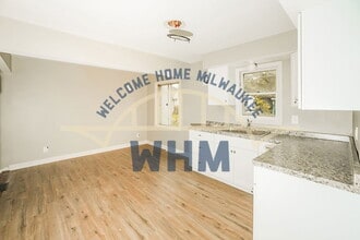 Building Photo - 1908 W Fairmount Ave