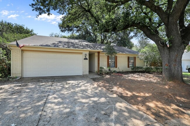 Building Photo - Excellent 3-2-2 Flower Mound Home located ...