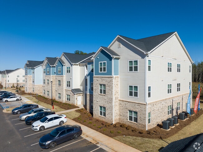 Building Photo - Griffin Village Apartments