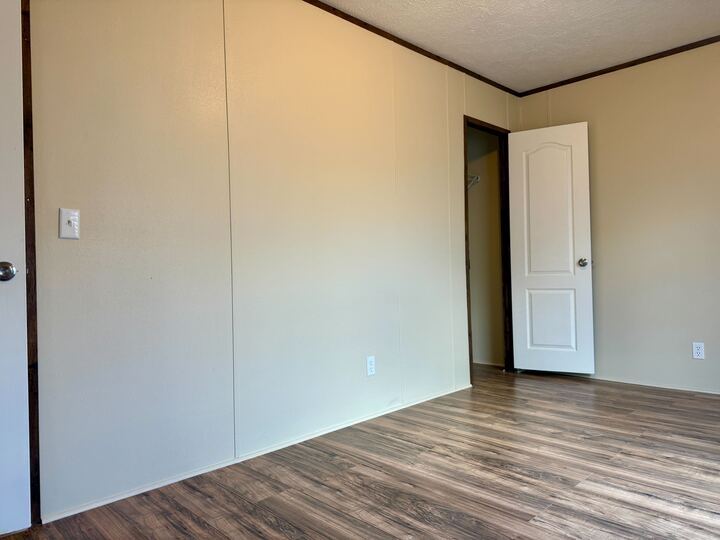 Building Photo - 709 N Collins Fwy
