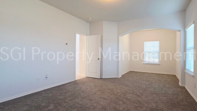 Building Photo - 1212 Bronze Ln