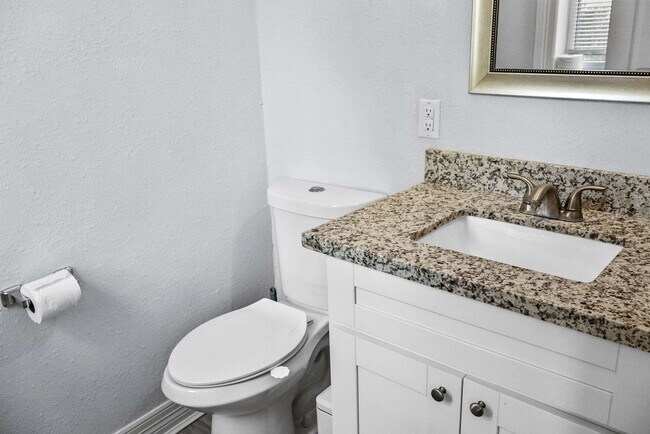 Building Photo - 3321 Charleston St