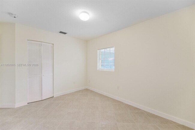 Building Photo - 6320 NW 1st Pl