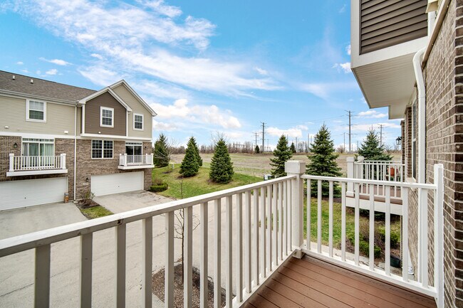 Building Photo - 4456 Monroe Ct