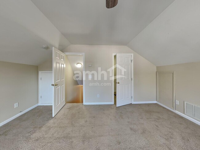 Building Photo - 116 Laurel Meadows Pky