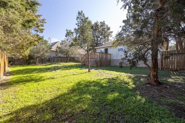 Building Photo - 85 Ridgewood Cir