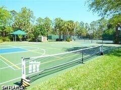 Building Photo - 2004 Tarpon Bay Dr N