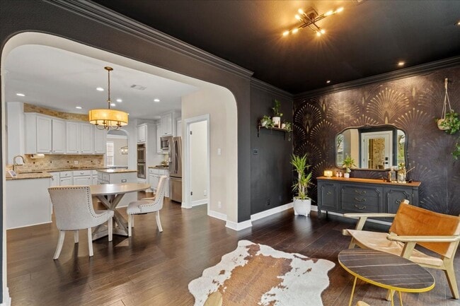 Building Photo - 4 Bedroom 3.5 Bath Heights At Stone Oak Subdivision