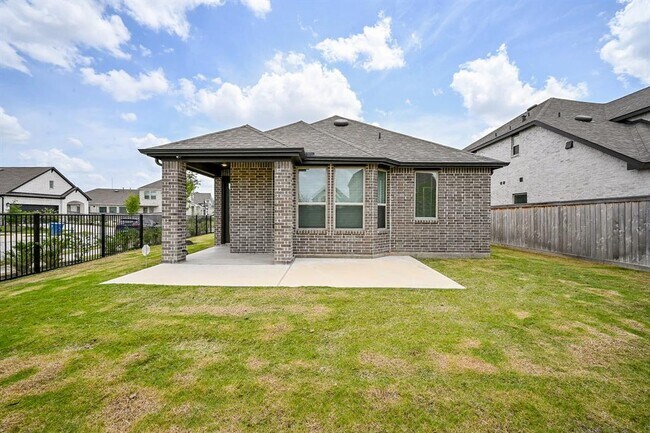 Building Photo - 18402 Mesquite Flts Trl