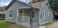 Building Photo - 3221 Wimberly St