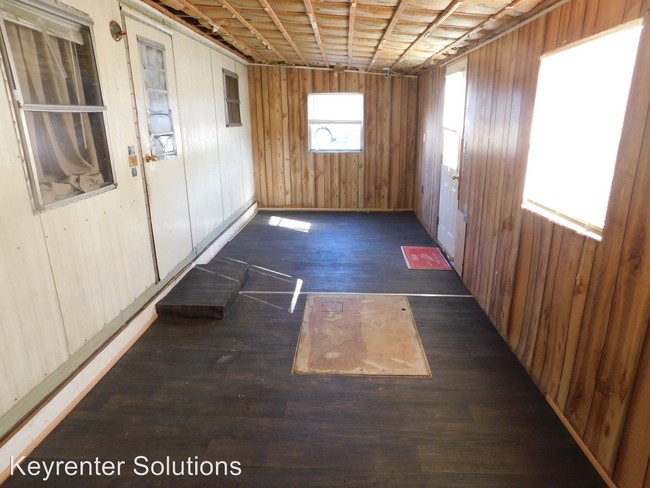 Building Photo - 2 br, 1 bath House - 3651 Old Greenville Road