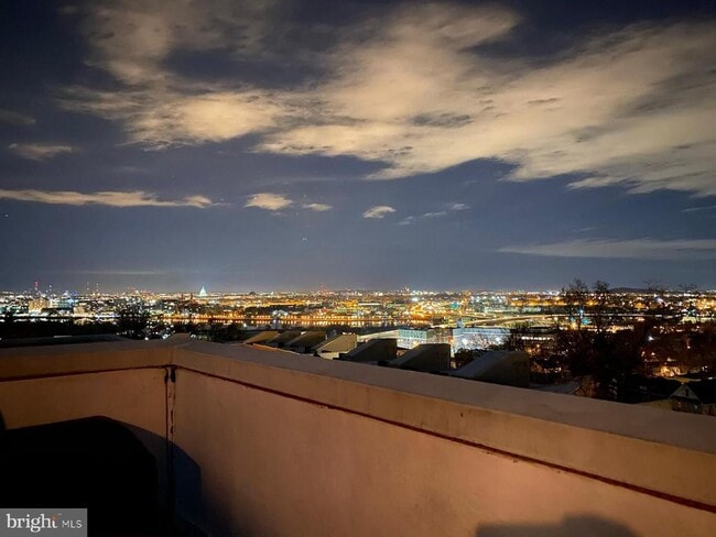 Building Photo - 1336 Talbert Ct SE