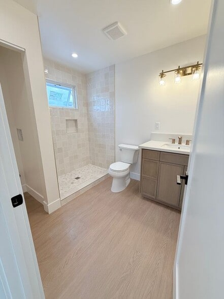 Building Photo - 6983 Ramfos Ln