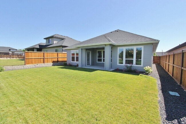 Building Photo - Immaculate Single-Level Home in Reveille de Valor