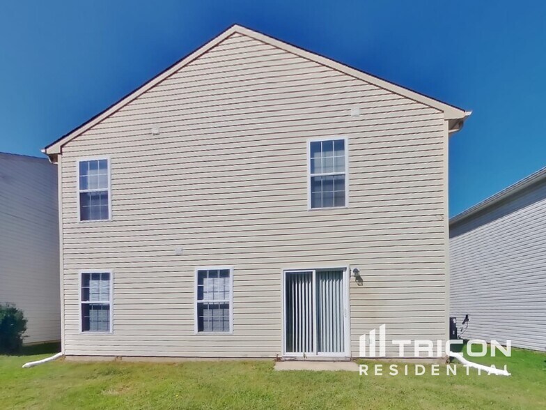 Building Photo - 7237 Kimble Dr