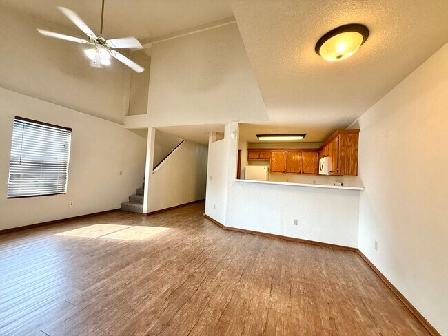 Primary Photo - 3320-3322 Ridgecrest Cir