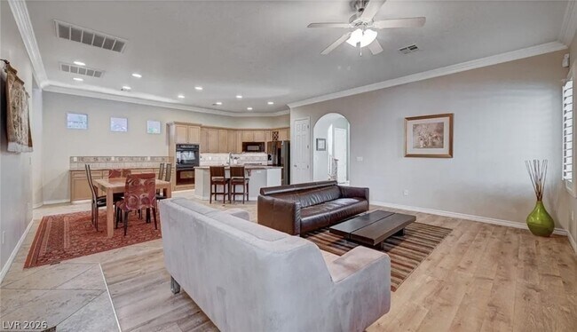 Building Photo - 2428 Granada Bluff Ct