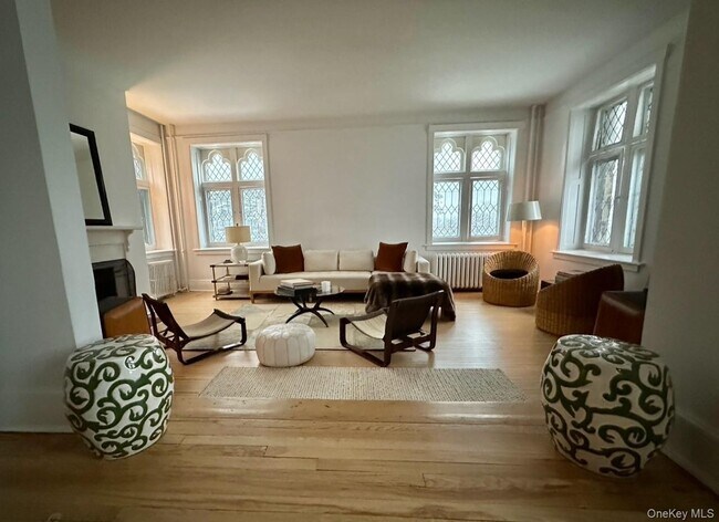 Building Photo - 61 Crows Nest Rd