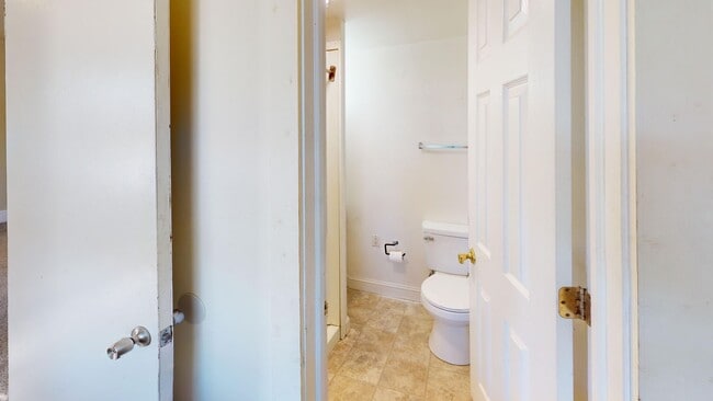 Building Photo - 4 Bed 2 Bath Single Family Home for Rent in Butler, PA