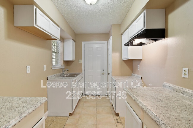 Building Photo - 7228 Warfield St