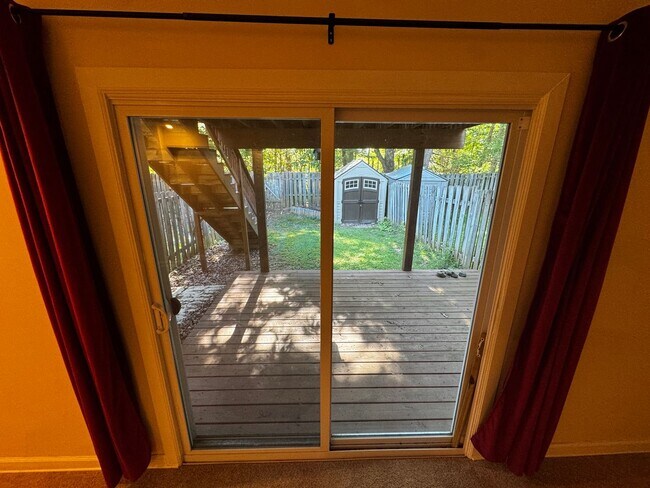 Building Photo - 3226 Split Oak Ct